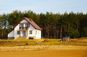 Zemi pirkuši veikaliem un mājokļu projektiem