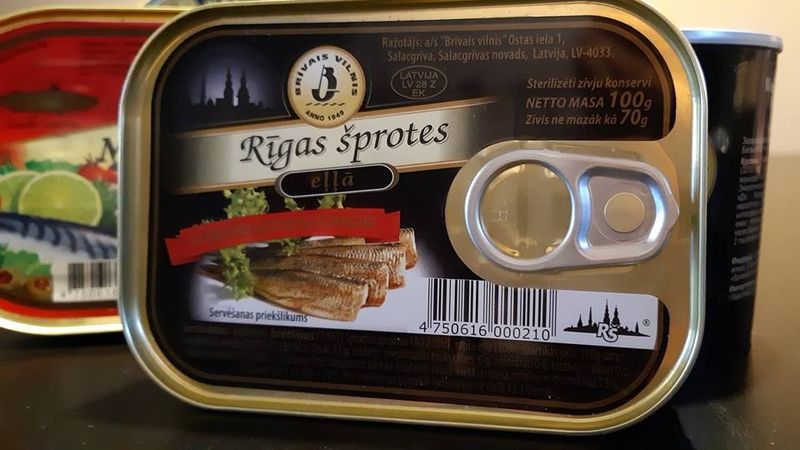 AS Brīvais vilnis pametīs biržu