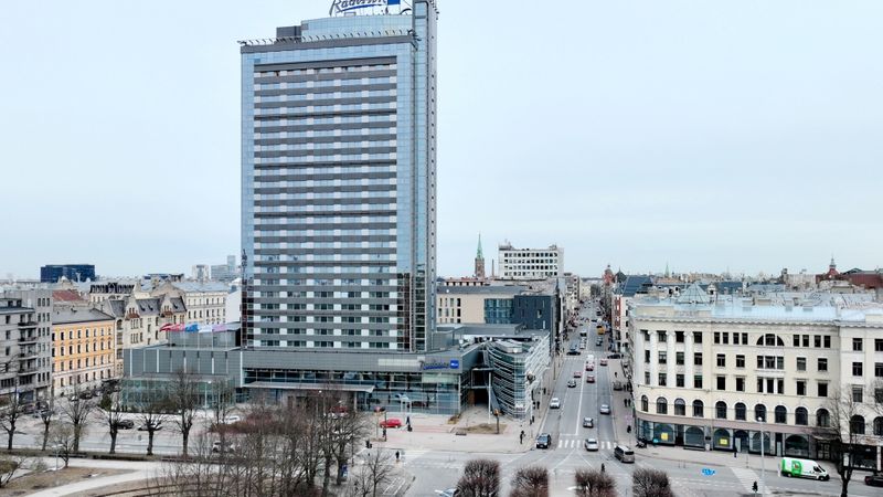 Izsludina 210 miljonus eiro vērto Rīgas ielu uzturēšanas konkursu