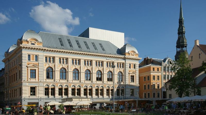 Gada būve 2010: raibi projekti, bet kopumā pieticīgs gads