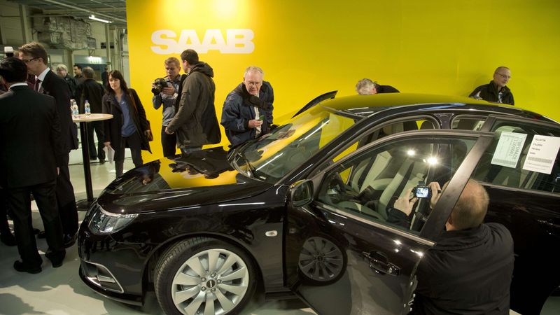 No Saab rūpnīcas pēc darbības atjaunošanas izripojuši pirmie auto
