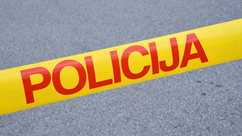Apraktā auto policija atrod nogalinātu Aizputes uzņēmēju