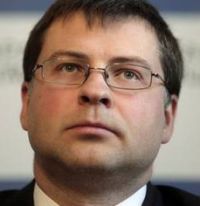 Dombrovskis: no izdevumu samazināšanas neizbēgt