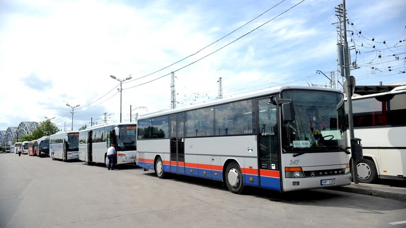 Pasažieru pārvadātāji bloķēs ceļus, ja netiks segti zaudējumi