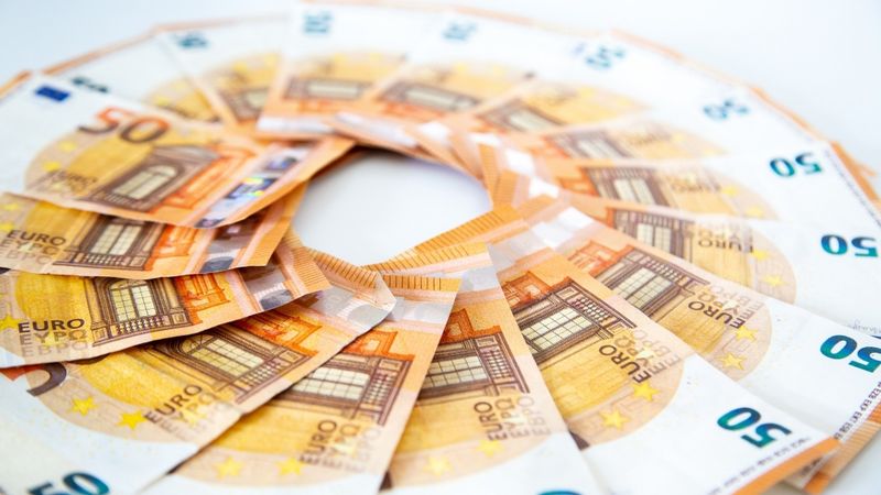 Maksātnespējas procesu skaits sarūk sesto gadu pēc kārtas