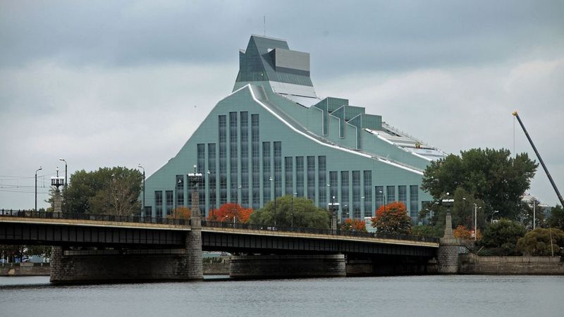 Latvijas valstij kā pasūtītājam likums ir jāievēro