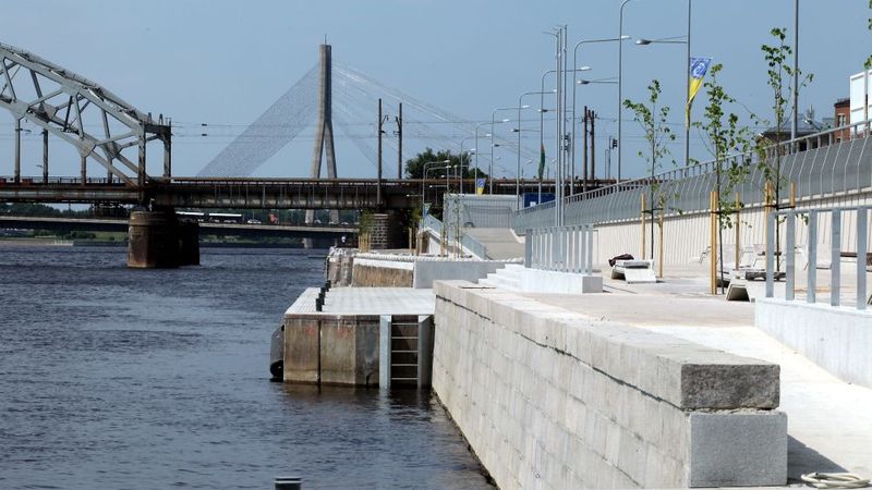 Daugavas promenādi atklās jūlija vidū