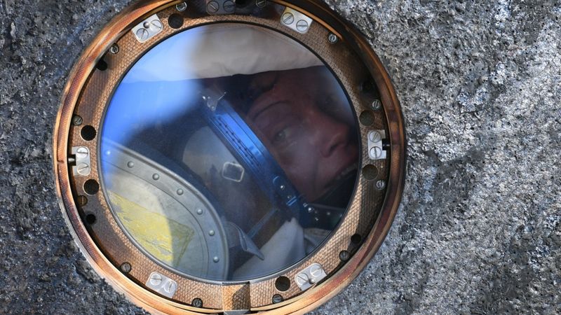 No SKS uz Zemes atgriezušies trīs astronauti