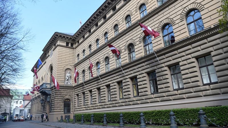 Čaulu ierobežošanai grib «īsu pieturu» Saeimā