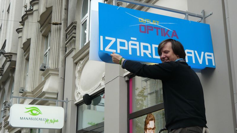 Valsts valodas centrs trenkā outletus