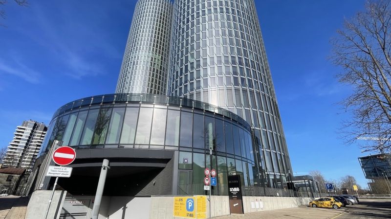 Zunda Towers pazemes autostāvvieta kļūst pieejama arī publiskai lietošanai