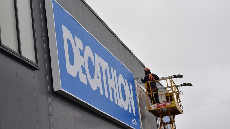 Rīgā plānots atvērt vēl vienu Decathlon veikalu