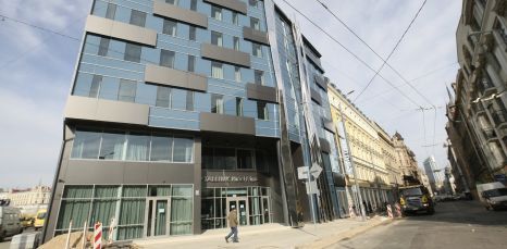 Tallink atver pirmo viesnīcu Rīgā