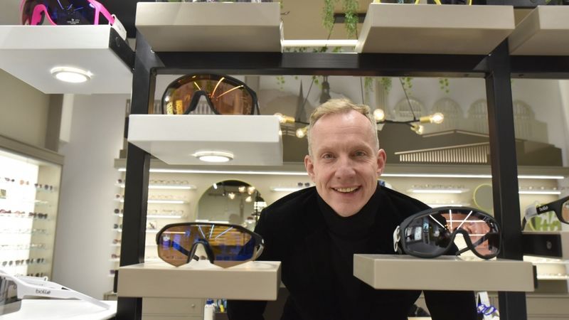 Portrets - OpticGuru īpašnieks Jānis Kossovičs
