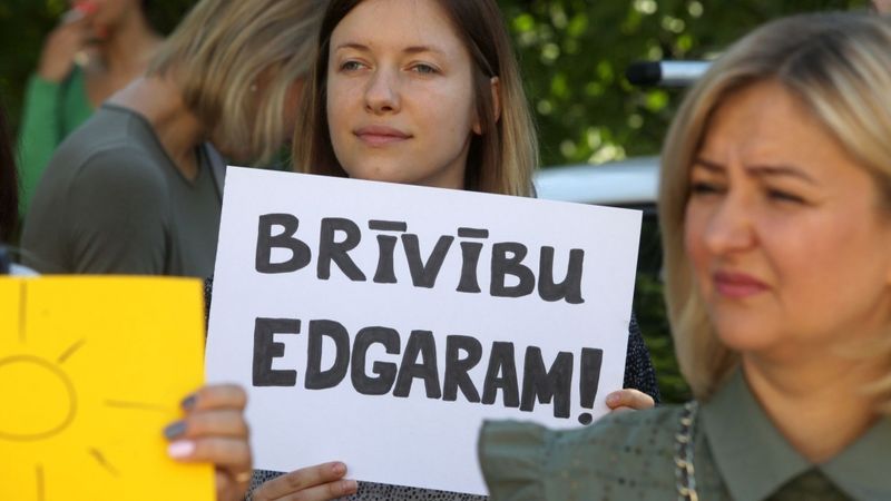 No apcietinājuma atbrīvots Vairāk saules IT speciālists Edgars Štrombergs
