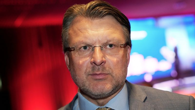 Pēc lielākās daļas iecirkņu saskaitīšanas Rīgā vadībā Šlesera LPV