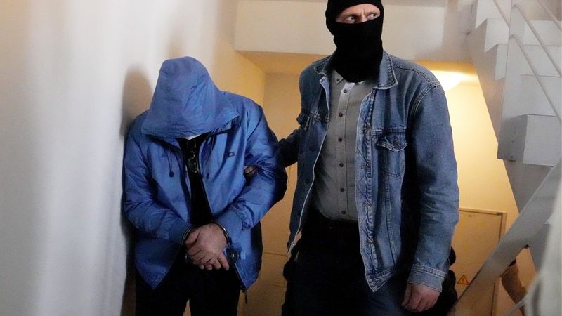 Bunkus slepkavības lietā apcietinājumu piemēro arī uzņēmējam Uļmanam