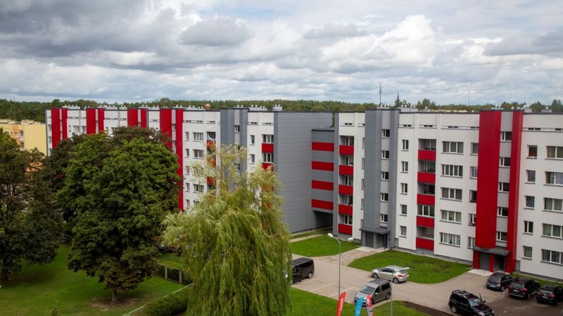 Īstenots lielākais projekts daudzdzīvokļu māju atjaunošanas programmā