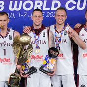 Latvijas 3x3 basketbolisti pirmo reizi kļūst par pasaules čempioniem