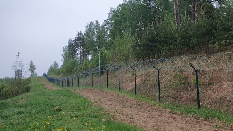 Žogu uz Latvijas – Krievijas robežas vēlas būvēt četri pretendenti