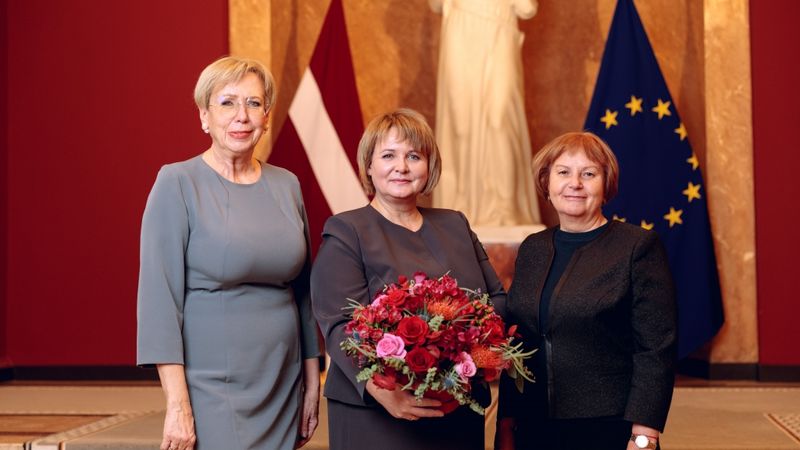 Repharm ieguldījumu novērtē ar Ministru kabineta balvu Stellai Lapiņai