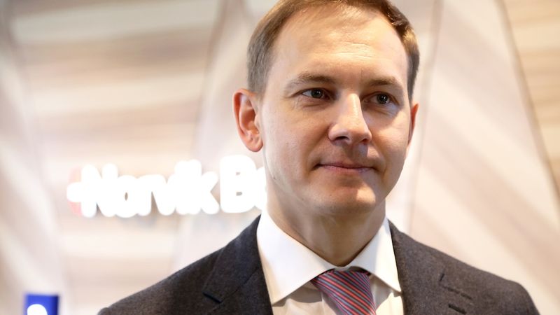 Guseļņikovs: Es pārdevu bankas akcijas bez iespējas atsaukt darījumu