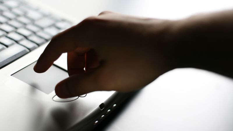 ASV no Latvijas hakera vēlas piedzīt 50 miljonus dolāru