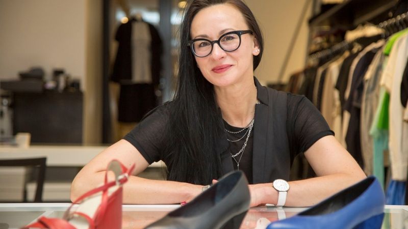 Elīna Dobele: Radot apavus, palīdz zināšanas un prasmes arhitektūrā