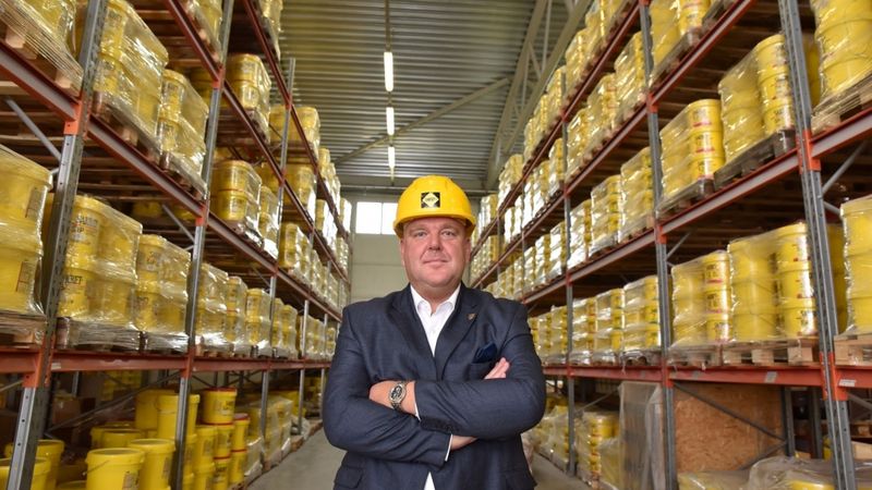 Nenoteiktība iesaldē investīciju plānu