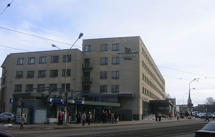 Izsolīs Liepājas viesnīcu Līva
