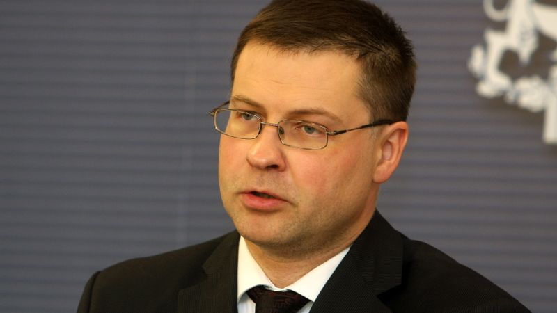 Miermīlīgajam menedžerim jāatvēzējas