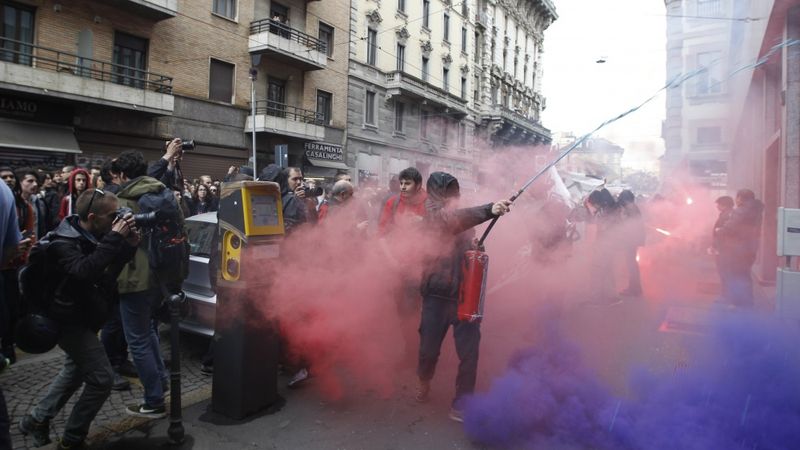 Foto: Expo 2015 Milānā ieskandina vērienīgi protesti