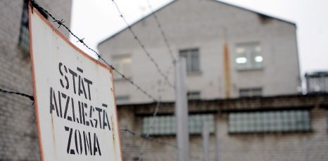 Cietumu darbinieku protesti var apdraudēt sabiedrības drošību