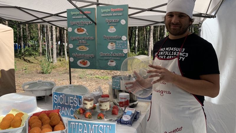 FOTO, VIDEO: Latviešus kārdina ar itāļu ēdieniem