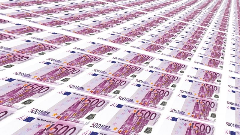 Latvijas bankās saistībā ar sankcijām pašlaik iesaldēti ap 8 miljoniem eiro