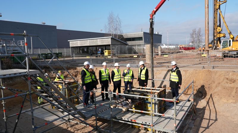 Uzsāk jaunā LGS gaisa satiksmes vadības torņa būvniecību
