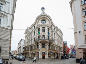 VNĪ veiksmīgi noslēdz Vecrīgas pērles izsoli