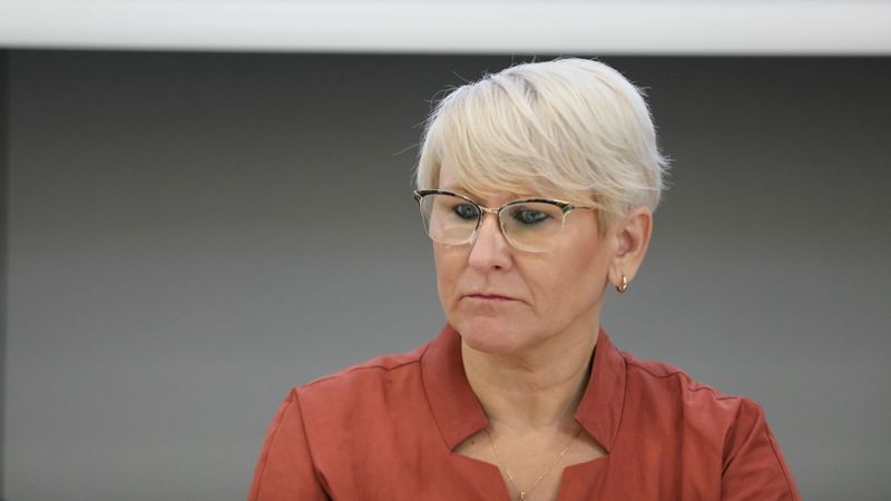Jaunzeme: Darba devējiem būs jāpierāda zemo algu pamatotība