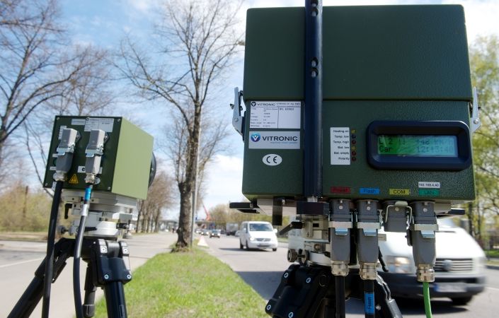 Vairāki auto fotoradara fiksētajā attēlā nav iemesls soda nemaksāšanai