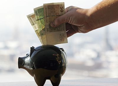2,1 miljons latu pensiju naudas - valstij