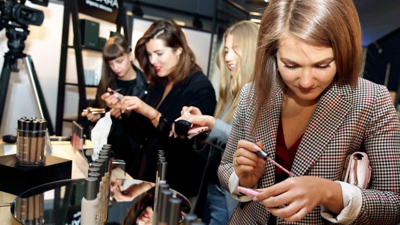 FOTO: Madara Cosmetics prezentē jaunu produktu līniju - dekoratīvo kosmētiku