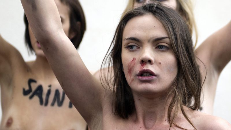 Femen aktīvistēm būs jāstājas tiesas priekšā