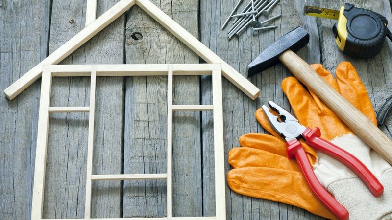 Tikai 4% daudzdzīvokļu māju renovēti