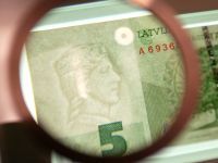 Samazina Latvijas ēnu ekonomikas novērtējumu