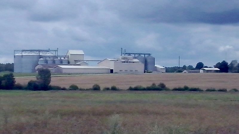 Elagro Trade, ieķīlājot pamatlīdzekļus, reģistrējis 2,57 miljonu eiro komercķīlu