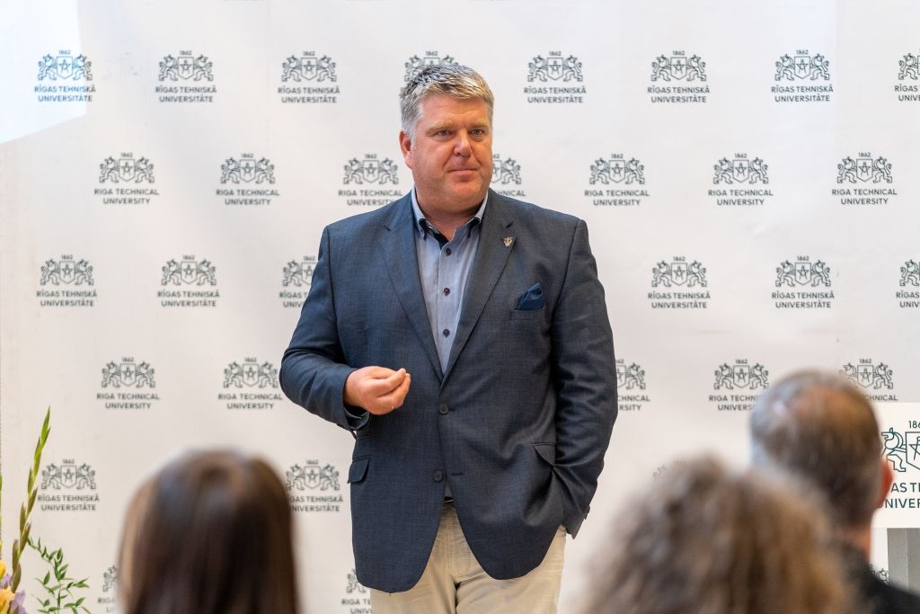 Publicitātes foto