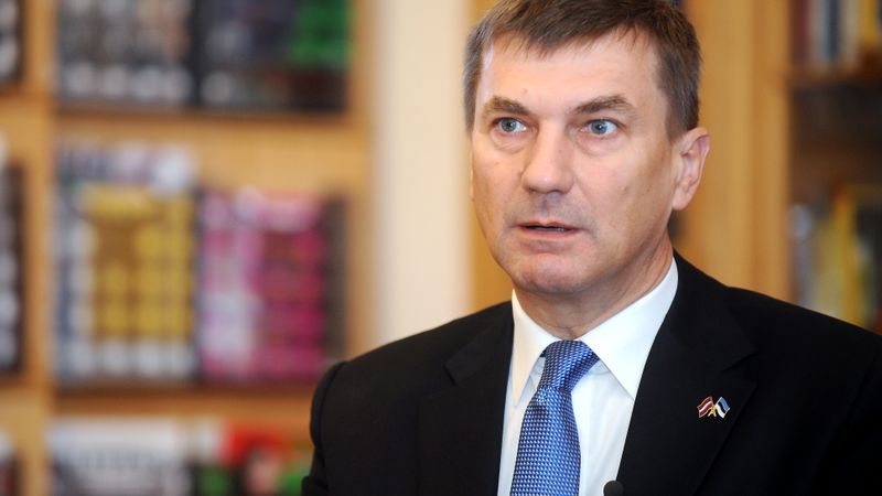 Ansips neizpratnē par latviešu neapmierinātību ar panākumiem ES budžetā
