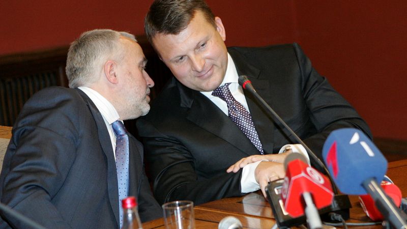Šlesers un Šķēle kopīgi dibina apjomīgu loģistikas kompāniju