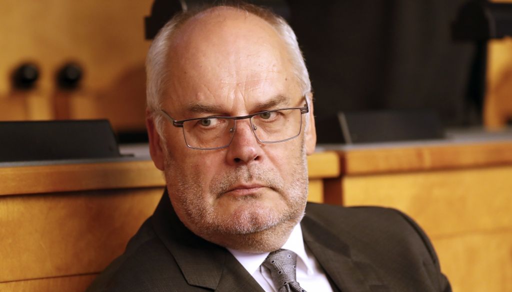 Igaunijas prezidenta amatā ievēlēts Alars Kariss