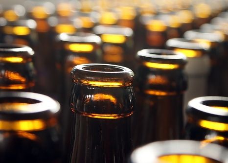 1. septembrī tomēr atļaus tirgot alkoholu